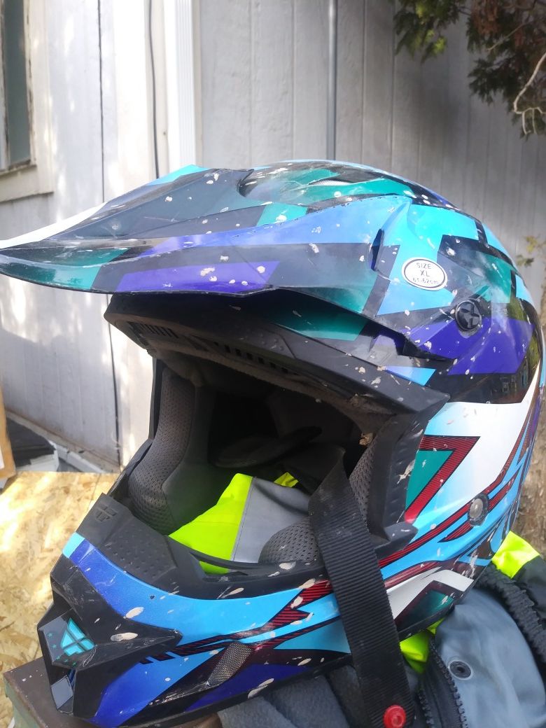 Xl Fly dirt bike helmet