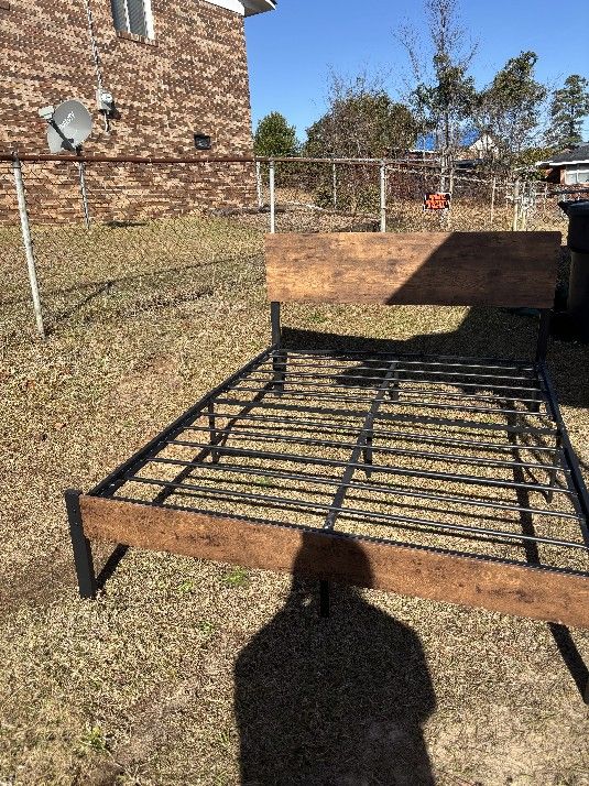 Queen Sized Platform Bed W/O Matttess