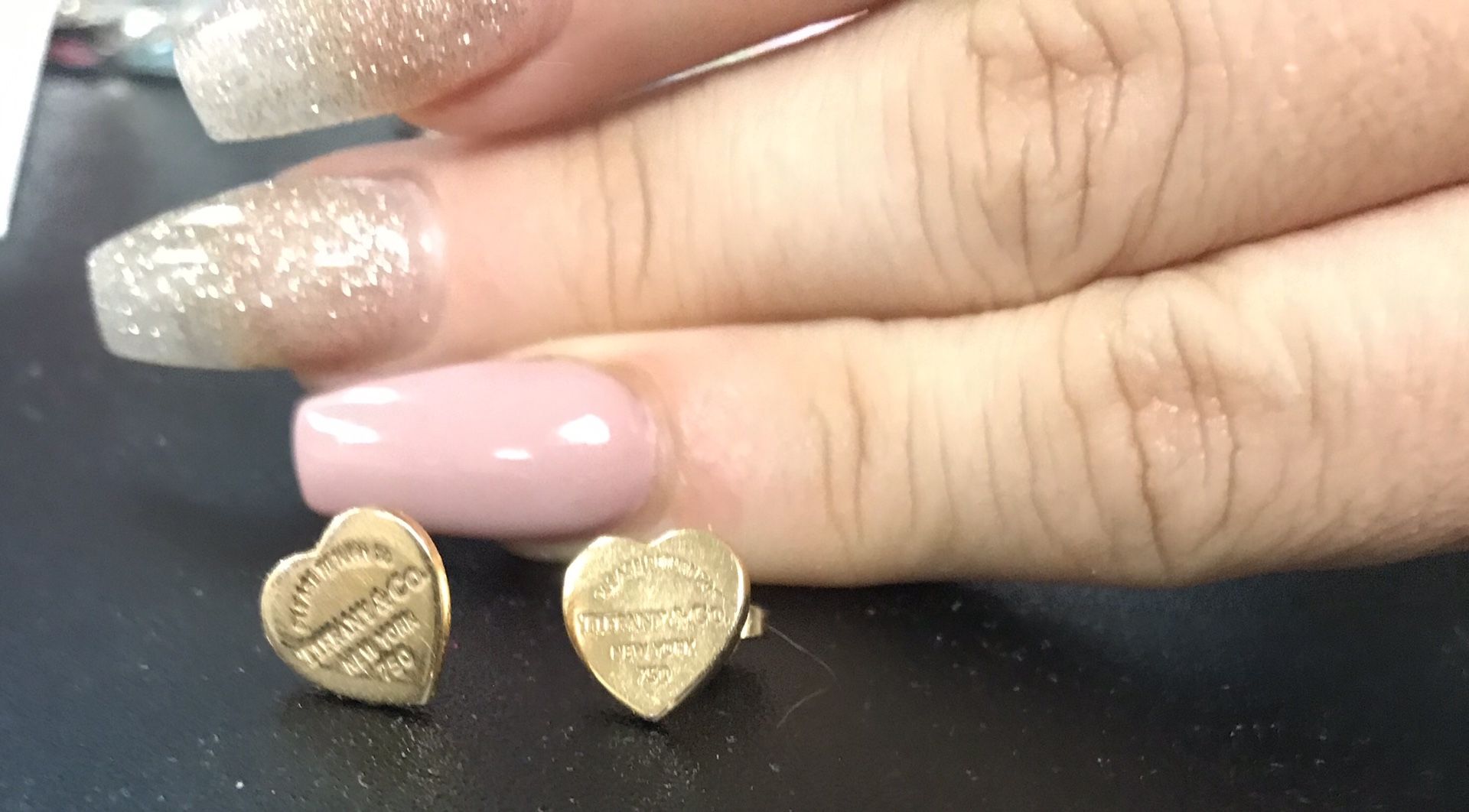 Tiffany and Co Heart Shape 18k Rosegold Earrings