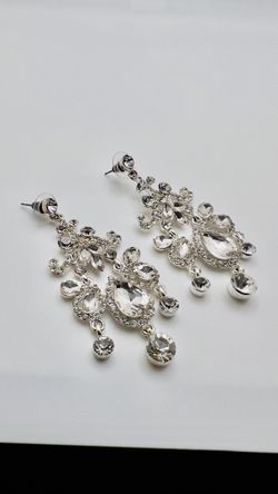 Woman’s Cubit Zirconia Earrings
