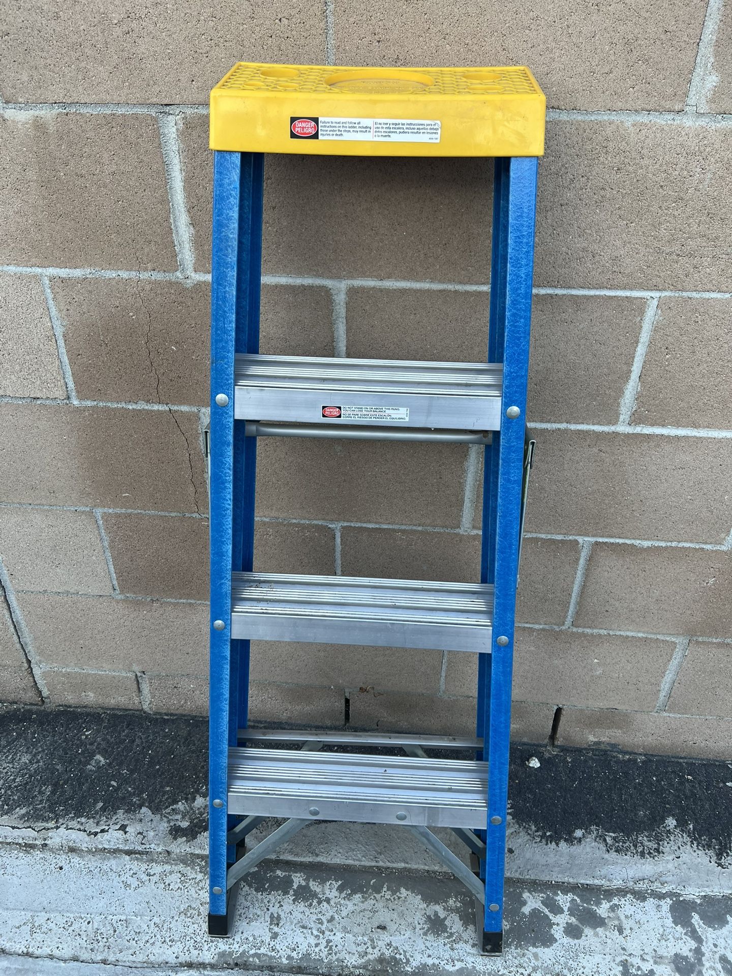 Cosco Ladder 4 ft
