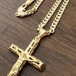 Cuban Chain In Gold Filled With Big Cross