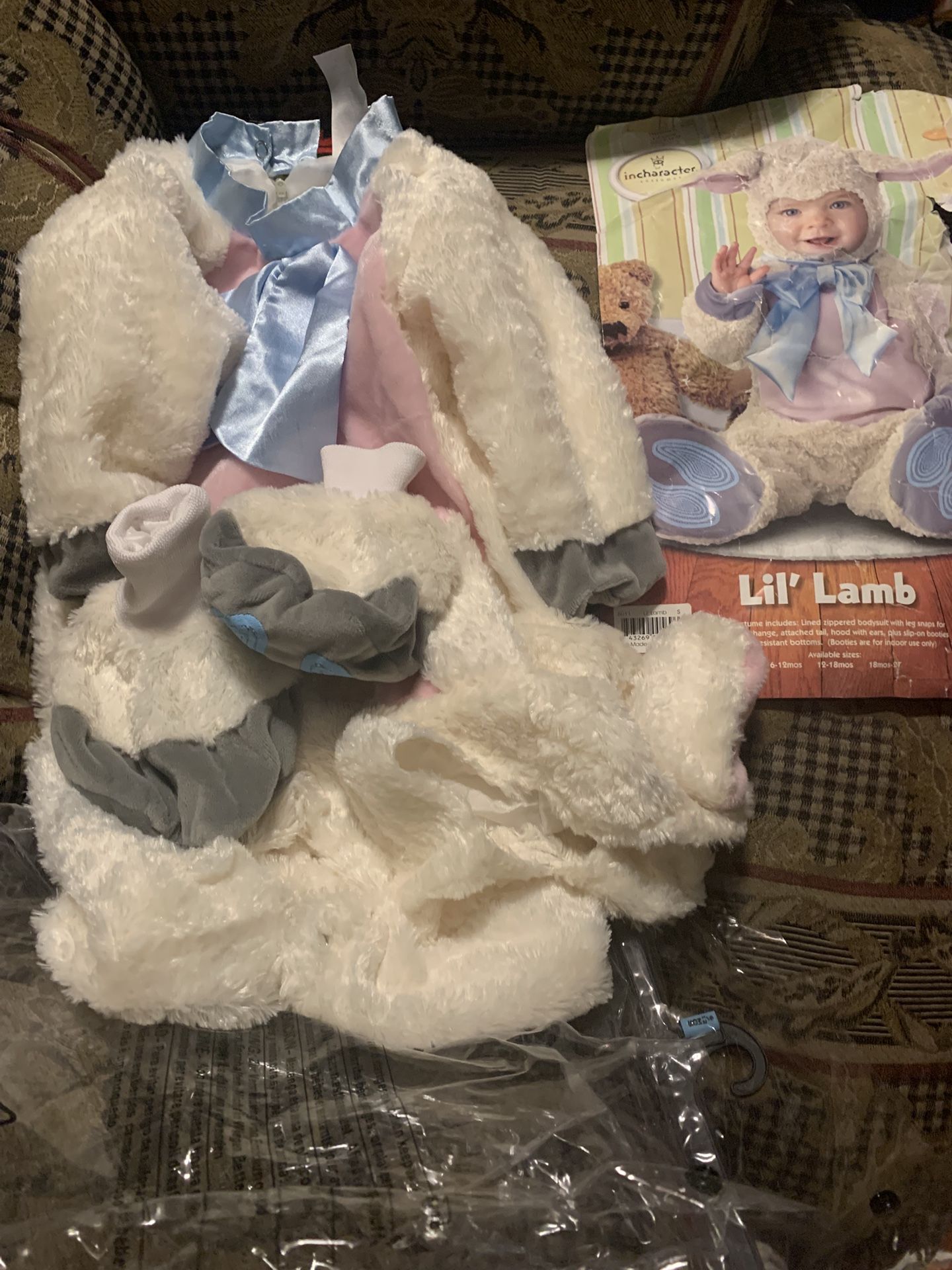 Baby Costume Lamb Boy Or Girl 6-12 Months