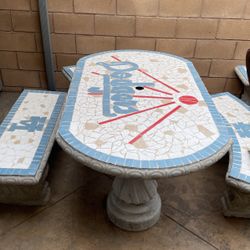 Dodgers Table