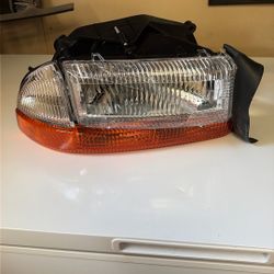 2001 Dodge Dakota Headlights And Blinkers L&R