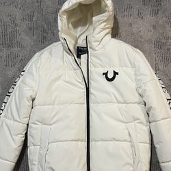 Men’s True Religion Winter White Panel Puffer Jacket,  Size M