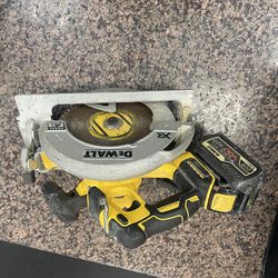 DeWalt  XR Circular Saw