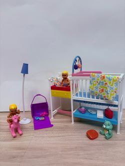 Barbie- nursing playset