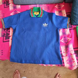 Gucci Adidas Mens Size Large Authentic.