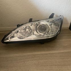 2010 + Lexus Es350 Lh Headlight 