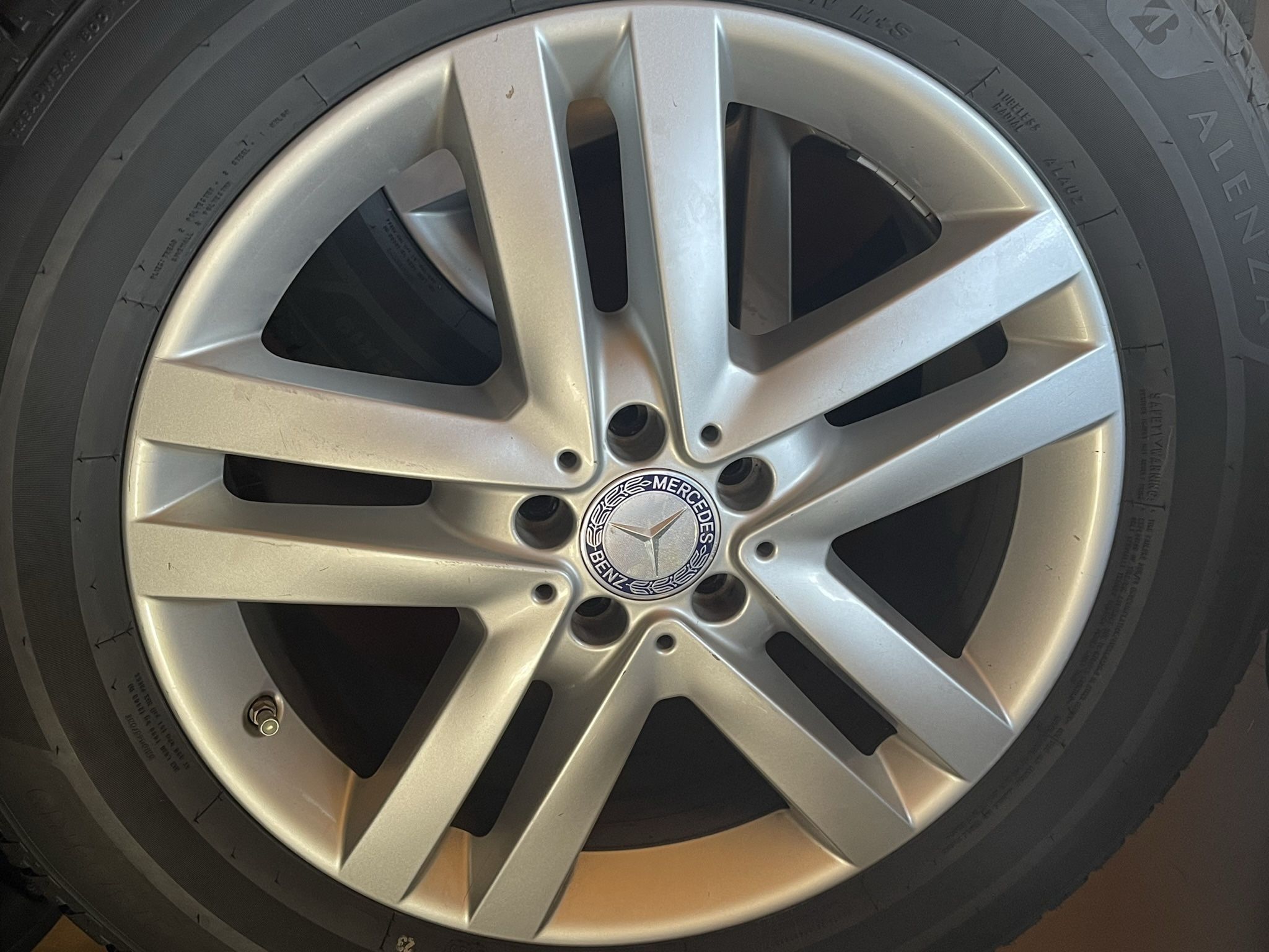 Like New 2014 Mercedes Benz GL 350 Bluetec Wheels and Tires For Sale