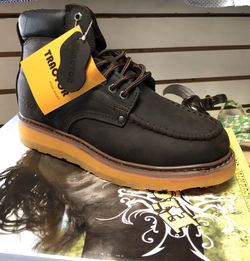 Work shoes
