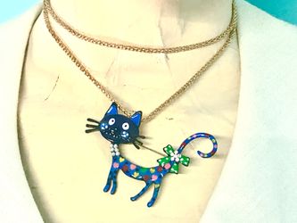 Betsey Johnson Enamel Blue Funky Silly Stylized Cat Brooch Pendant Necklace 28”