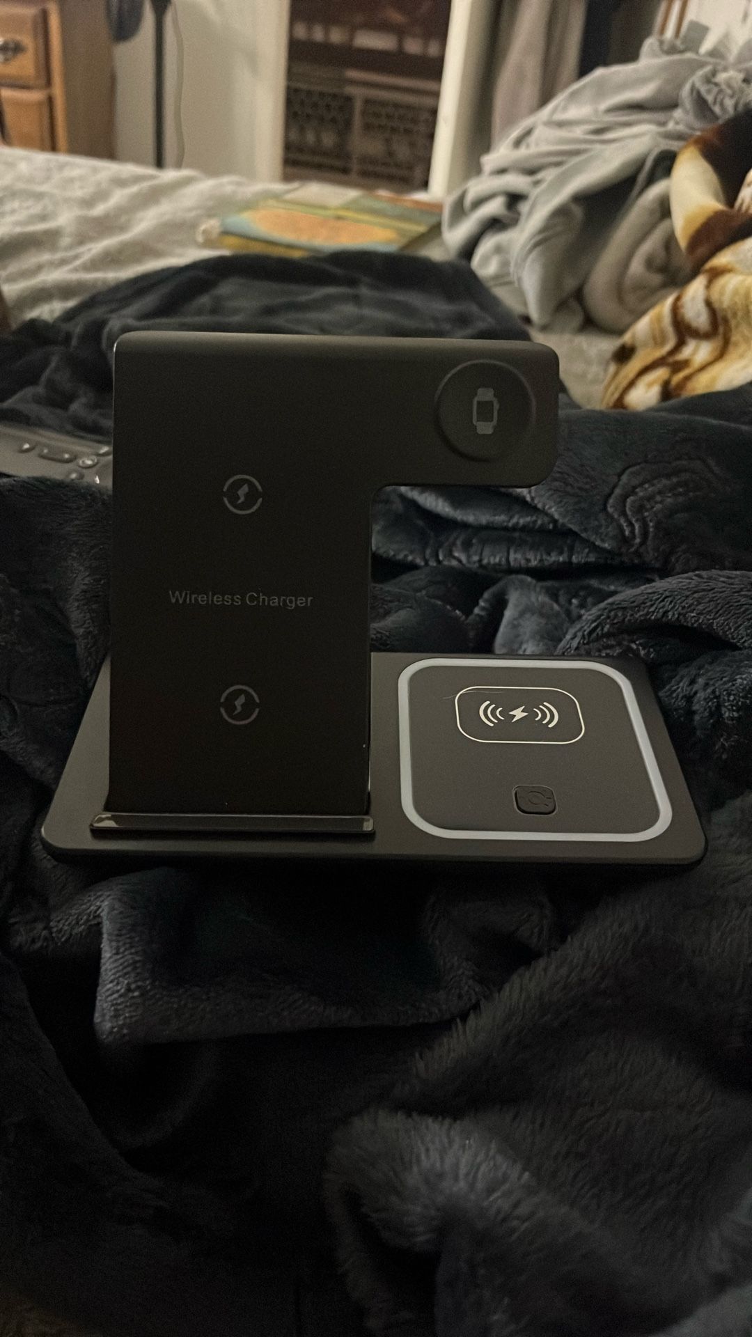 3 In 1 Charging Station 