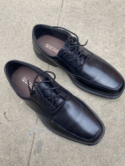 Men’s Shoes Size 7