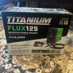 TITANIUM™ Easy-Flux 125 Amp Welder