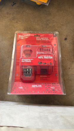 Milwaukee M18 and M12 Rapid Charger