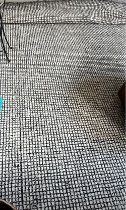 Black and white rug 11x15