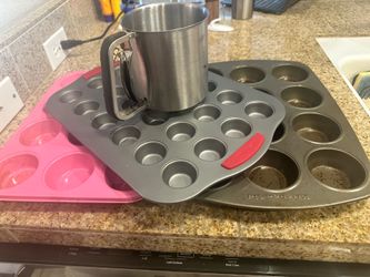 Complete Baking Bundle- Muffin Pans, Mini Pan, and Flour Sifter