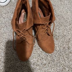 Women’s Boots