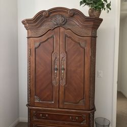 Armoire