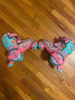 Hello Kitty Roller skates