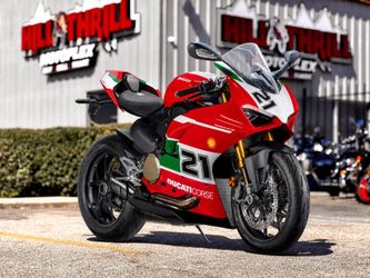 2025 DUCATI PANIGALE V2 BAYLISS