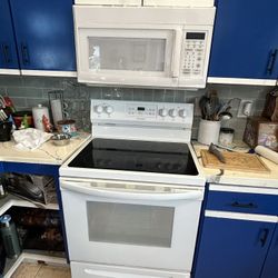 Range And Over Range Microwave Very Good Conditions 