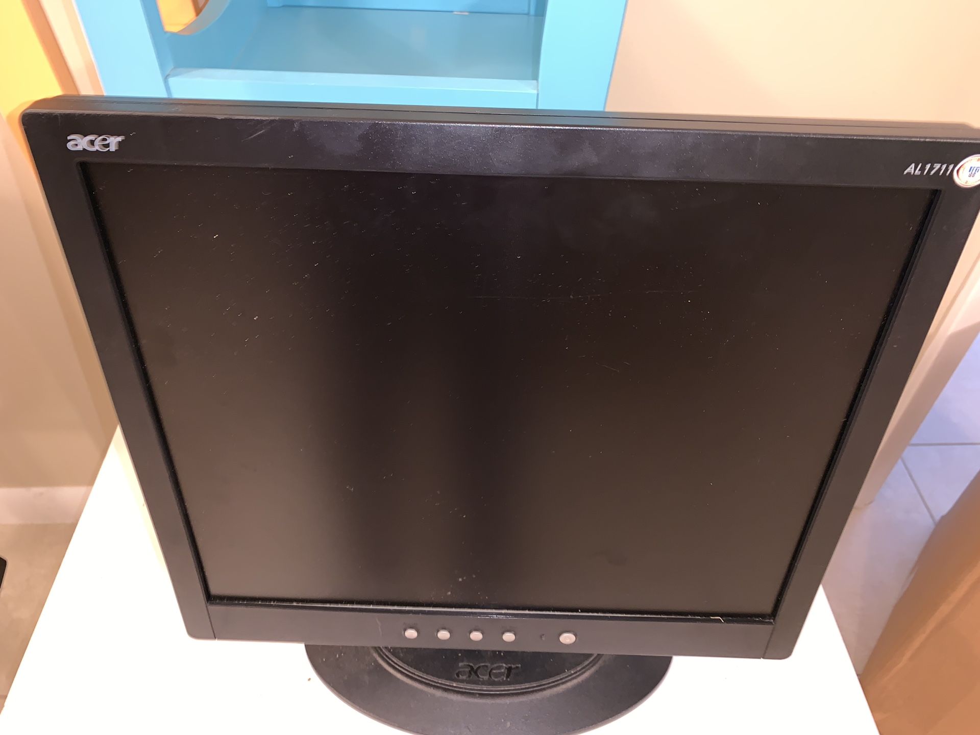 Used Acer 1711 LCD 17” Computer Monitor