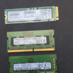 SSD 256gb and 8gb PC4 Ram 