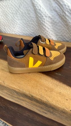 Veja Shoes