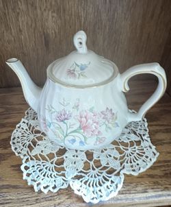 Porcelain Teapot Vintage