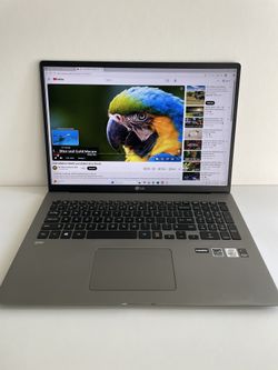 LG Gram 17β WUXGA ( 2020) i7 10th Generation 16GB 512GB powerful Premium laptop
