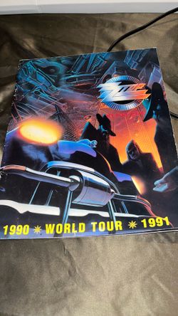 ZZ TOP Recycler World Tour 1990 Concert Program Souvenir Book