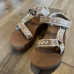 Teva Women's Flatform Universal Sandal