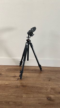 Manfrotto tripod