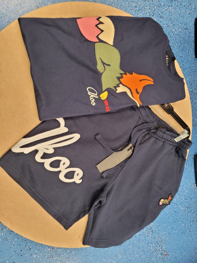 AKOO SHORT SET SIZE SMALL MEN