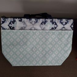 New Thirty One Insulated Lunch Bag