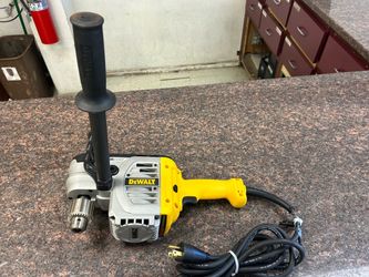 Dewalt 1/2” stud and joist drill