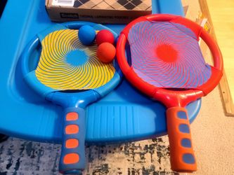 Pro-Guard paddle ball game set, 2 paddles and 2 balls