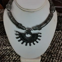 Metal Necklace 