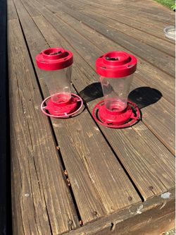 Hummingbird Feeders 2/5