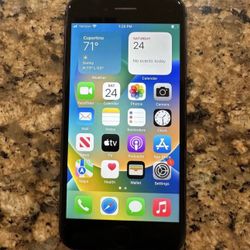 Apple iPhone 8 64gb Unlocked And Clean Imei Clear iCloud 