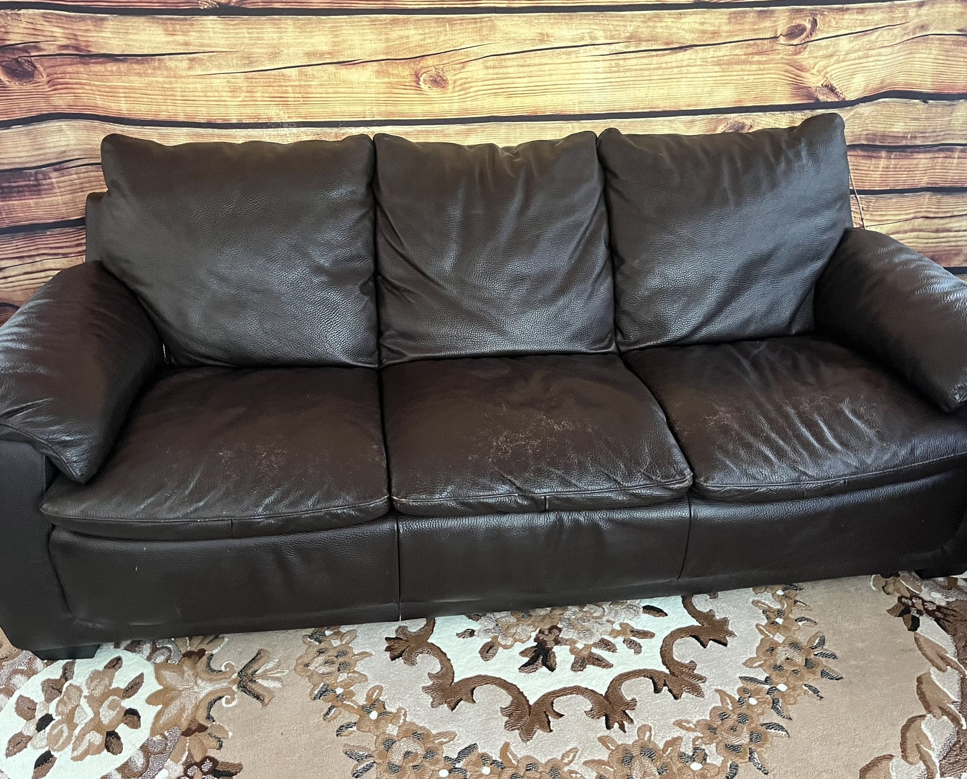 π₯ Brown Leather Sofa β Comfortable & Stylish β $250