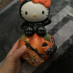 Hello Kitty Halloween Ceramic