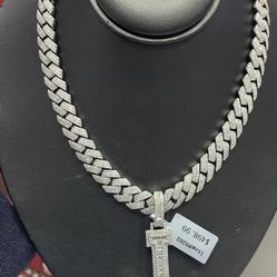 925 Silver With Moissanite Diamond Necklace 