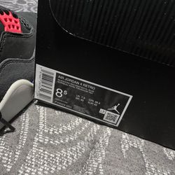 Air Jordan 4 Retro 