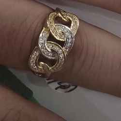 Ring Anillo 2.66grams  14kl $210