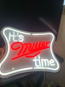 BRAND NEW KED NEON LIGHT..ITS MILLER TIME..SE HABLA ESPANOL..CHECK OUT MY PAGE FOR MORE..REALLY BRIGHT GREAT COLORS 👍..