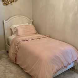 Restoration Hardware Twin Bellina Arched Panel Bed